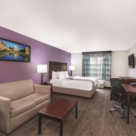 Hotel La Quinta By Wyndham Rome Extérieur photo