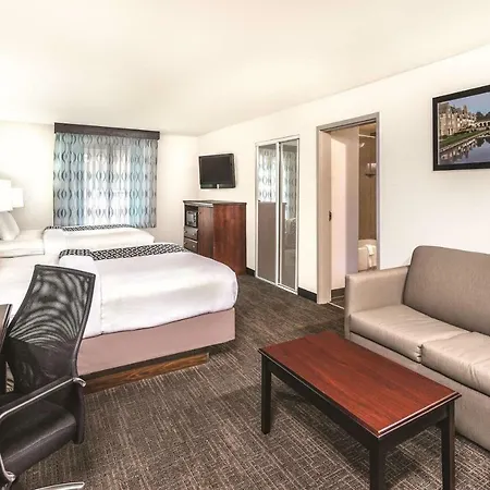 Hotel La Quinta By Wyndham Rome Extérieur photo