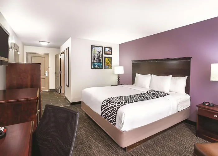 La Quinta By Wyndham Rome