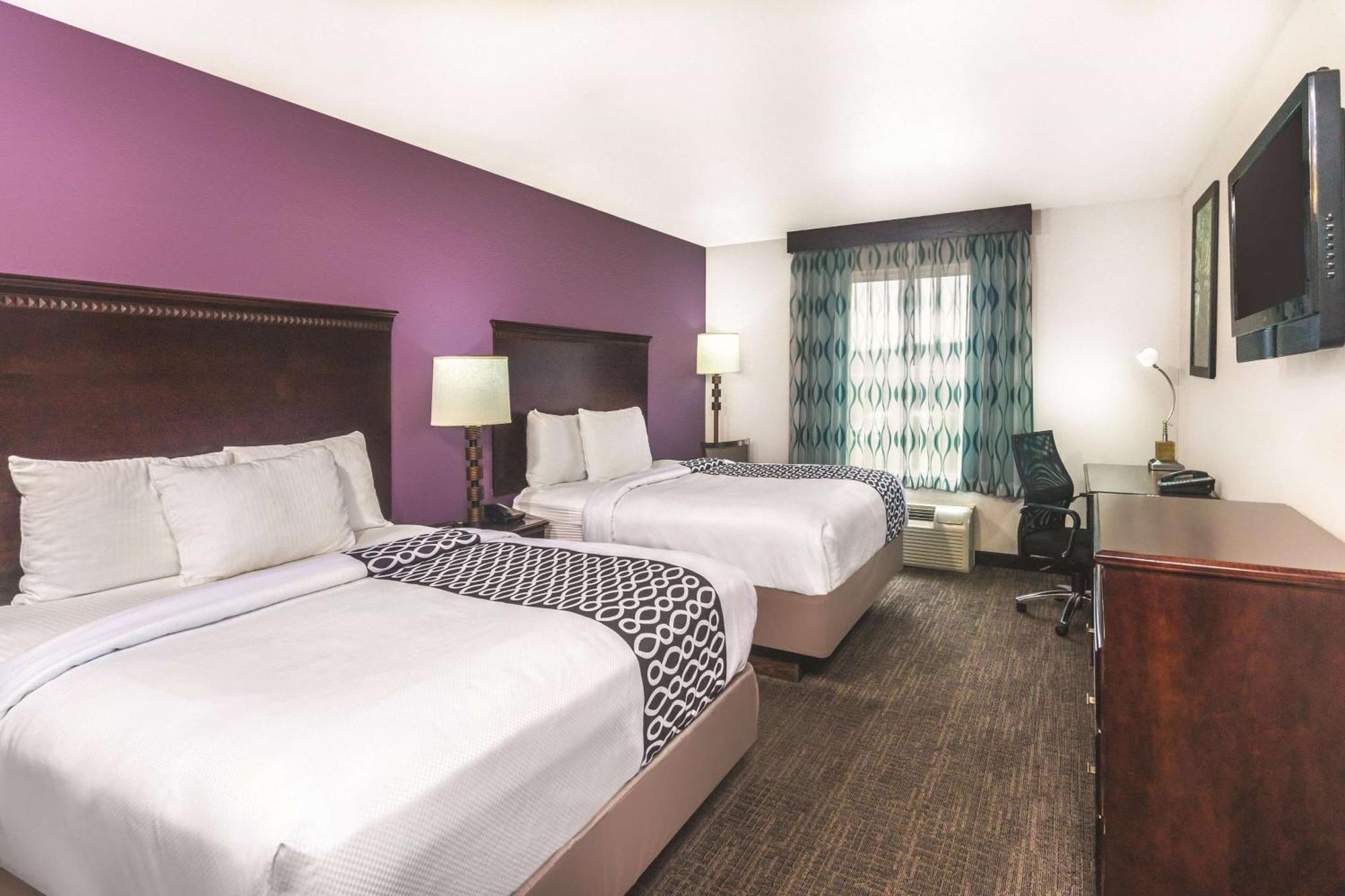 Hotel La Quinta By Wyndham 3*